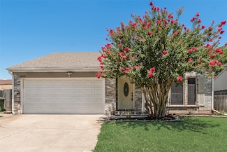 603 Nightshade Dr, Arlington, TX 76018