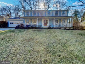6318 Falling Brook Dr, Burke, VA 22015