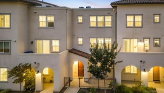 1251 Paseo Sea Breeze Unit 17, San Diego, CA 92154