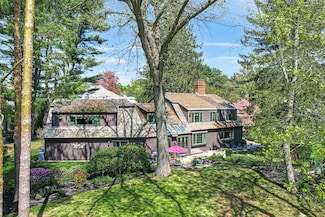 80 Arlington St, Winchester, MA 01890
