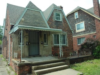 9776 E Outer Dr, Detroit, MI 48213