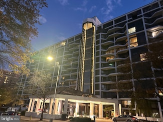 1530 Key Blvd Unit 930, Arlington, VA 22209