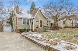 5608 Brattleboro Ave, Des Moines, IA 50311