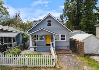 1242 Ridgeway Place E, Port Orchard, WA 98366