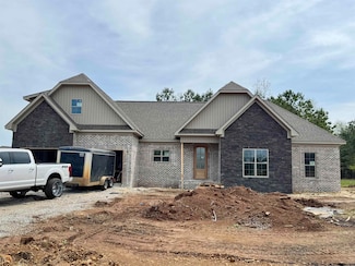 302 Kellylyn Landing, Florence, AL 35634