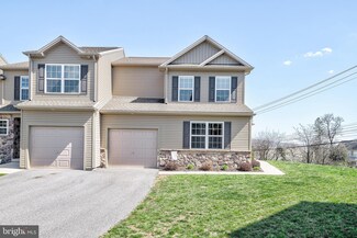 8470 Hamilton St, Hummelstown, PA 17036