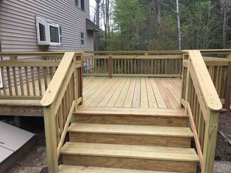 81 Mountain View Rd, Deerfield, NH 03037