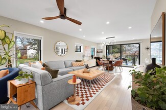 8215 Roanoke Ave, Takoma Park, MD 20912