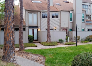 1071 Country Place Dr Unit 1071, Houston, TX 77079