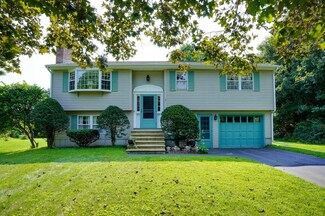 14 Nelson Dr, Northborough, MA 01532
