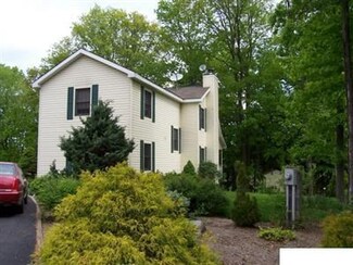 86 Lisa Ln Unit J18, Athens, NY 12015