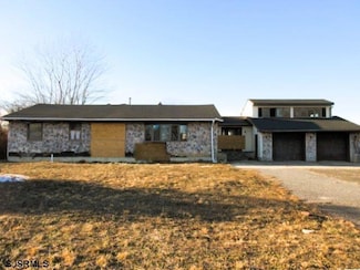 975 12th St, Hammonton, NJ 08037