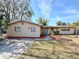 400 Country Club Dr, Oldsmar, FL 34677