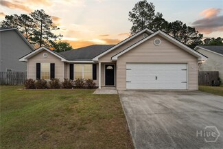 105 Mustang Dr, Guyton, GA 31312