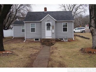 722 10th Ave E, Durand, WI 54736