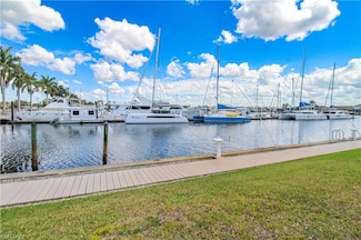 317 Sunrise Cay Unit 103, Naples, FL 34114