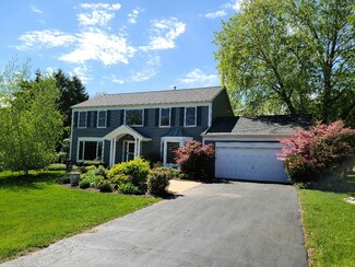 721 Pimlico Pkwy, Sleepy Hollow, IL 60118