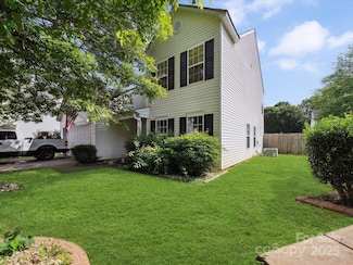 3014 Robin Terry Ct, Charlotte, NC 28208