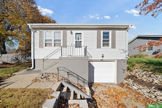 6110 Charles St, Omaha, NE 68132