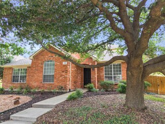 7996 Quiet Meadow Ln, Frisco, TX 75033