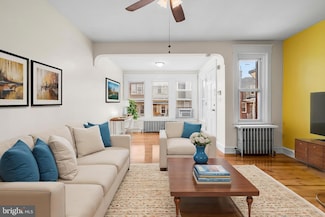 409 Fern St, Philadelphia, PA 19120