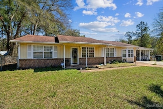 295 Crystal Dr, Ozark, AL 36360