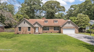 3610 Wedgewood Dr, Trent Woods, NC 28562