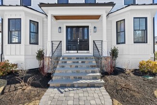 1092 Chestnut St Unit 1094, Newton Upper Falls, MA 02464