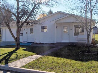 307 W Cedar Ave, Frazee, MN 56544