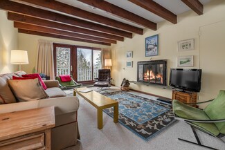 30 Birch Hill Rd Unit 8 Rock Maple, Winhall, VT 05340
