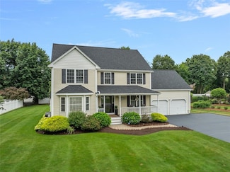 6 Hannah Dr, Cumberland, RI 02864