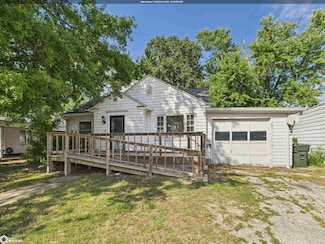 402 Hawthorne Place, Keokuk, IA 52632