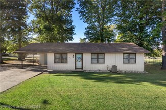 403 Buck Creek Rd, Bokoshe, OK 74930