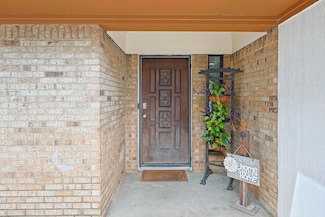 3417 Woodthrush Ln, Denton, TX 76209