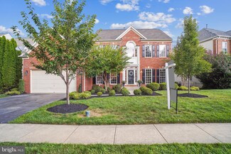 9717 Royal Crest Cir, Frederick, MD 21704