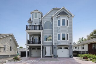 8 Benton Ave, Leonardo, NJ 07737