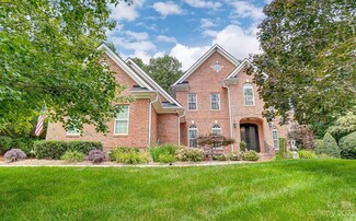 1725 Mountain Trail Dr, Charlotte, NC 28214