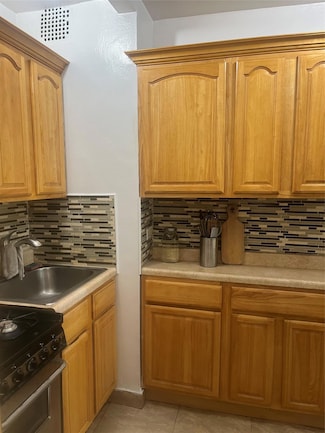 66-92 Selfridge St Unit 3J, Forest Hills, NY 11375