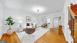 48 Girard St NE, Washington, DC 20002