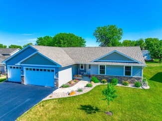 1641 Amsterdam St, Baldwin, WI 54002