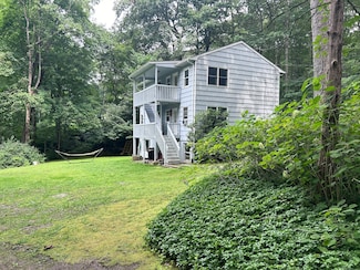 33 Laurel Ln, Ridgefield, CT 06877