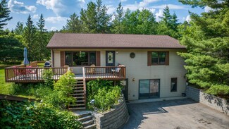 1006 Carr Lake Rd SW, Bemidji, MN 56601