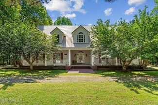 139 Pine Ridge Cove, Holly Springs, MS 38635