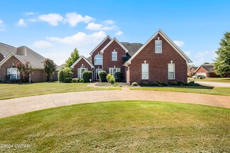 135 King David Dr, Jackson, TN 38305