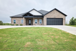 4007 Creek Top, Bauxite, AR 72011