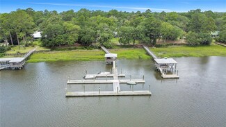1015 Cherry St NE, Townsend, GA 31331