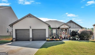 911 Mcduffie Cir, Douglasville, GA 30134