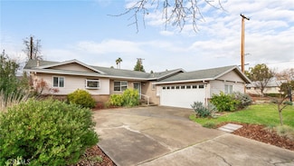 8 Joy Ln, Chico, CA 95926