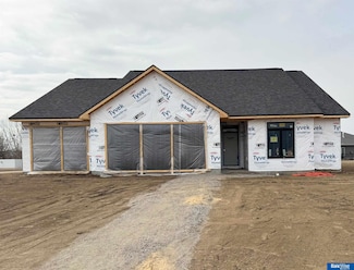 4131 Carnation Dr, Lincoln, NE 68516