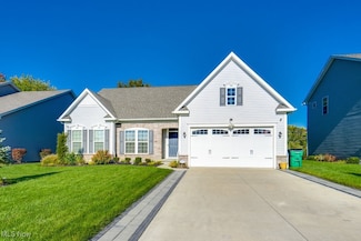 129 Ava June Dr, Painesville Township, OH 44077